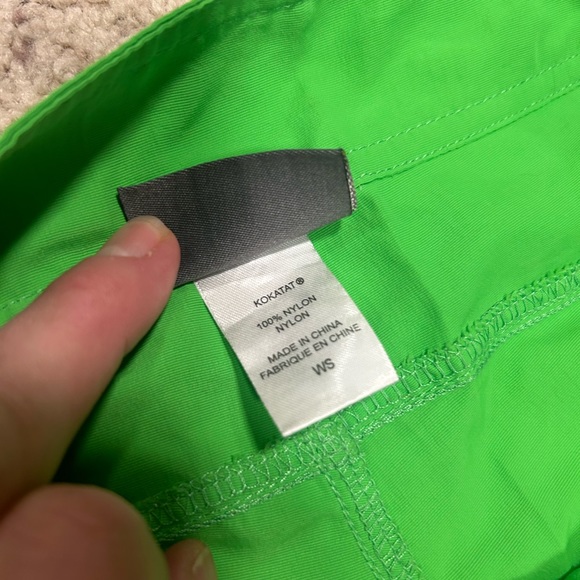 Women’s size Small Bright Green Kokatat board shorts - Picture 6 of 7